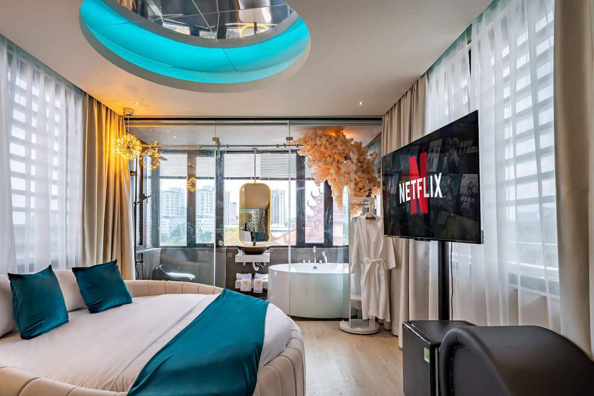 Quarto casal panorâmico | Roupas de cama premium