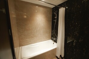 Bathroom - Clever Guest Elite Downtown studio (Dubai)