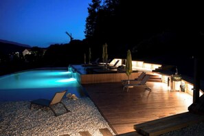 Seasonal outdoor pool - Wellness Suite Viola (Mozirje)
