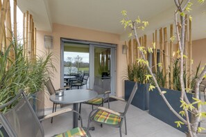 Apartamento familiar, 1 habitación, junto a la montaña (Wellness Suite Daisy) | Terraza o patio