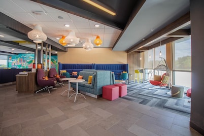 Tru By Hilton Mckinney