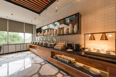 Madison Hotel Taizhou Jingqi