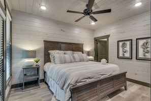 4 bedrooms, free WiFi, bed sheets
