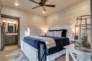 4 bedrooms, free WiFi, bed sheets