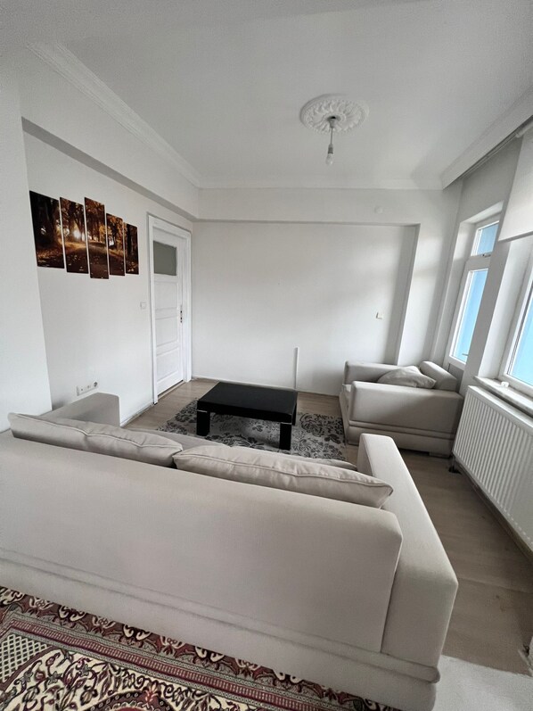 Classic Double Room Single Use | Desk, laptop workspace