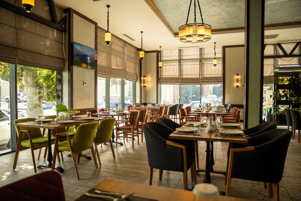 Restaurant - Premium Hotel (Ganja)