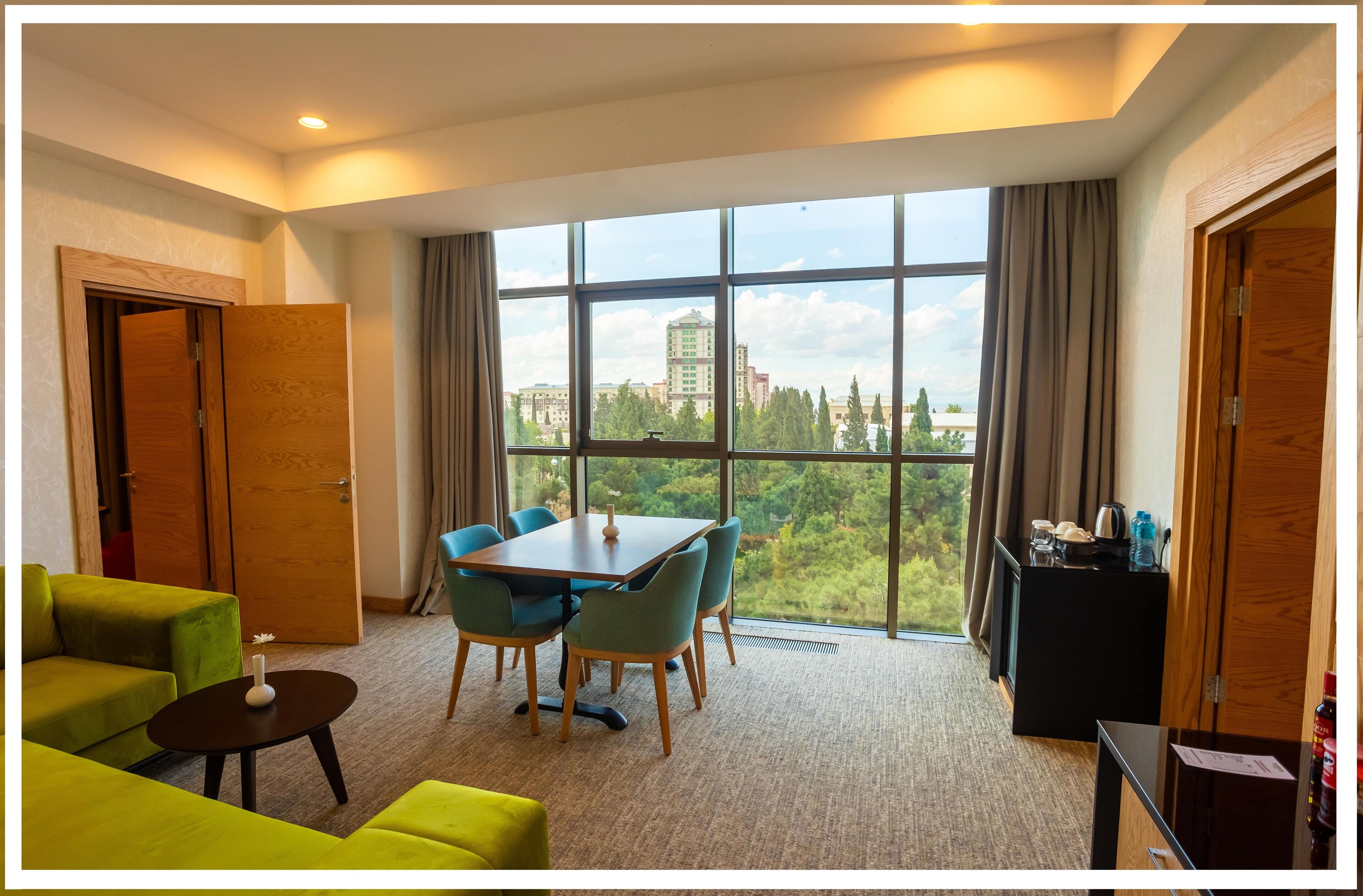 Free minibar, in-room safe, desk, laptop workspace