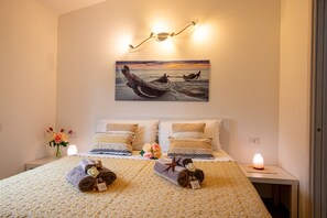 3 chambres, fer et planche à repasser, lit parapluie, Wi-Fi gratuit