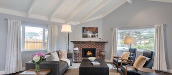 3890 Cypress Rest - Close to Golf, Walk to Beach