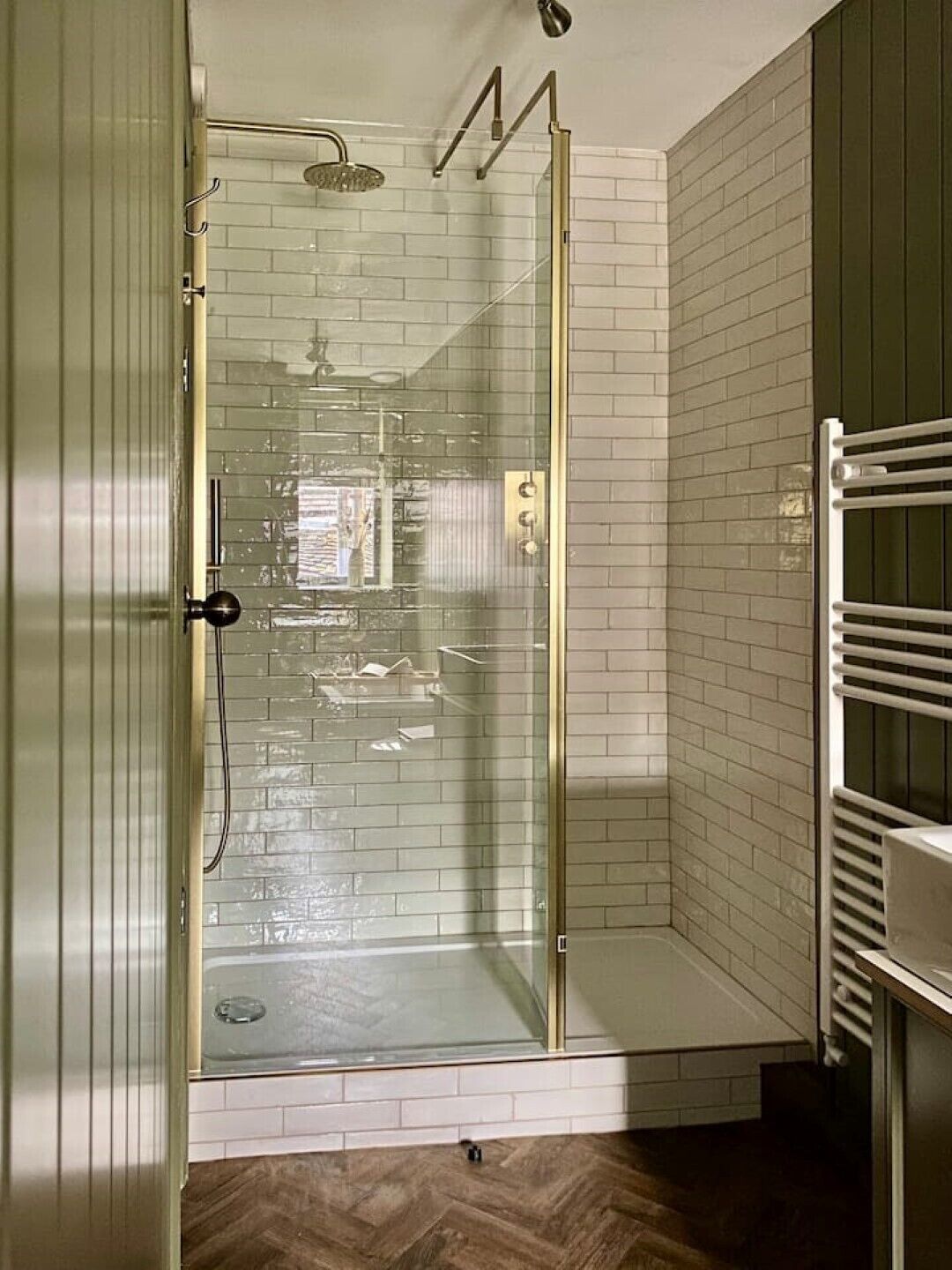 Peverel House, Tideswell. Sleeps 4, Dog Friendly