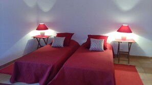 5 bedrooms, iron/ironing board, travel cot, WiFi