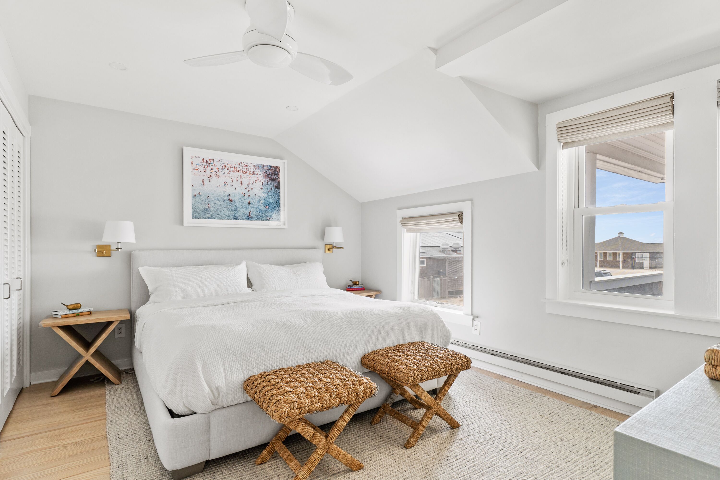 The Saltbox - Watch Hill Waterfront Retreat - Steps from the Ocean - Downtown