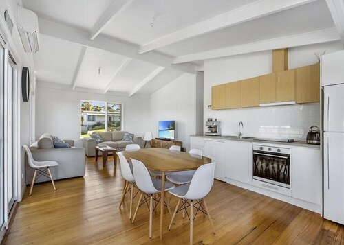 High C's - Lake Tyers Beach