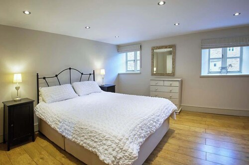 Host & Stay | Derwent