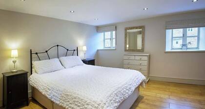 Host & Stay | Derwent