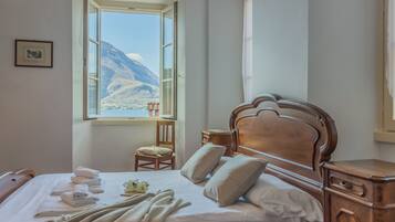 1 chambre, fer et planche Ă repasser, Wi-Fi gratuit, draps fournis