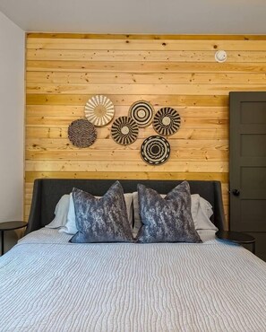 3 bedrooms, iron/ironing board, WiFi, bed sheets - The Silo - Unique Experience, Lake, Firepit, BBQ (vian)