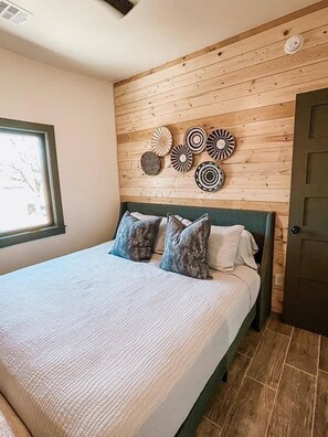 3 bedrooms, iron/ironing board, WiFi, bed sheets - The Silo - Unique Experience, Lake, Firepit, BBQ (vian)