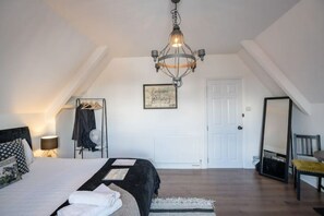 3 Schlafzimmer, Bügeleisen/Bügelbrett, WLAN, Bettwäsche
