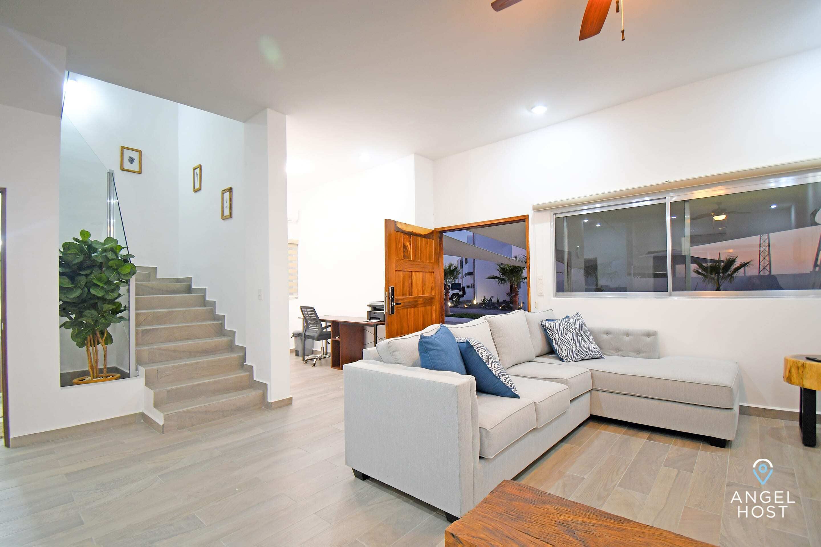 Oceanview Home in Gated Community, Pool & GYM