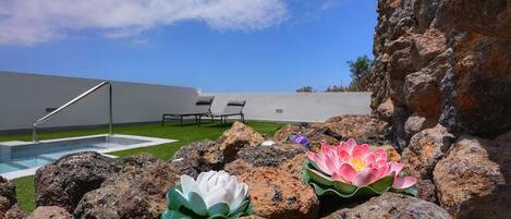 Alberca al aire libre