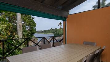 Villa clásica | Terraza o patio