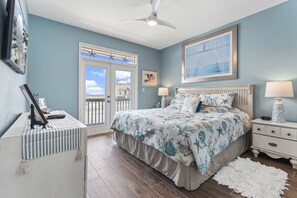 3 bedrooms, desk, iron/ironing board, free WiFi - Gratitude Island-Gulf View Private Home with Heated Pool and Hot Tub! (Navarre)