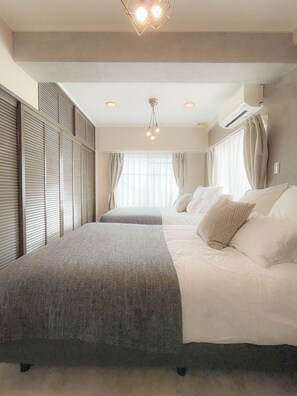 Pillowtop beds, iron/ironing board, free WiFi - Staypia Condominium Namba Ebisu (Osaka)