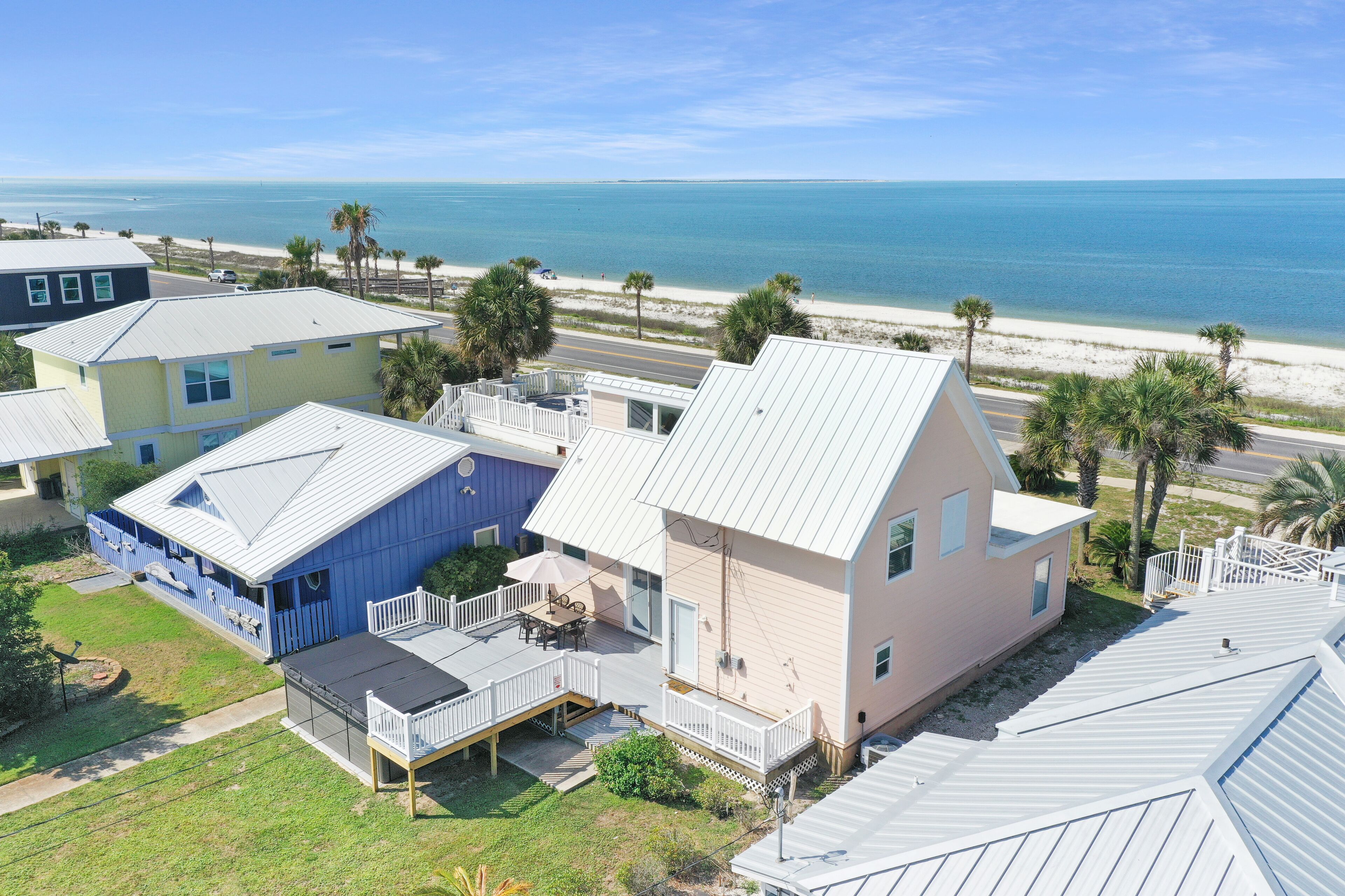 Gulf View Home with Swim Spa~Star Wars Themed  ~ Jabba's Beach Hutt