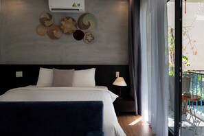 Kahden hengen deluxe-huone | Ylelliset vuodevaatteet, untuvapeitot, pillowtop-patjalliset sängyt