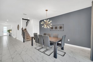 Villa - flera sovrum | Restauranger