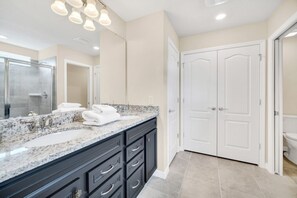 Villa, 5 habitaciones | Baño | Toallas