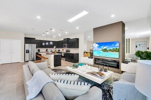 Living area - Many Themes For Everyone 10 Huge Bedrooms! 10 Villa by RedAwning (Kissimmee)