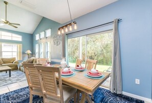 聯排別墅, 4 間臥室 | 用餐區