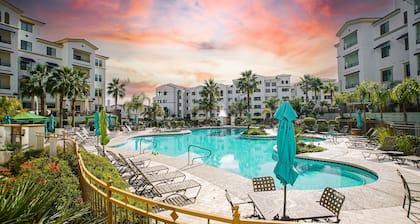 Queen Creek #446 Chandler 3 Bedroom Condo by RedAwning