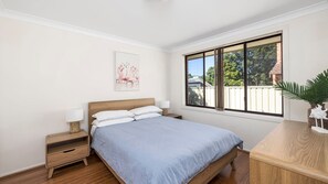 3 chambres, accès au Wi-Fi (inclus), literie fournie