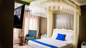 Deluxe Single Room, 1 Bedroom, Private Bathroom | Laptop workspace, WiFi (free), individually decorated - Lishi Resort Hotel (Kampala)