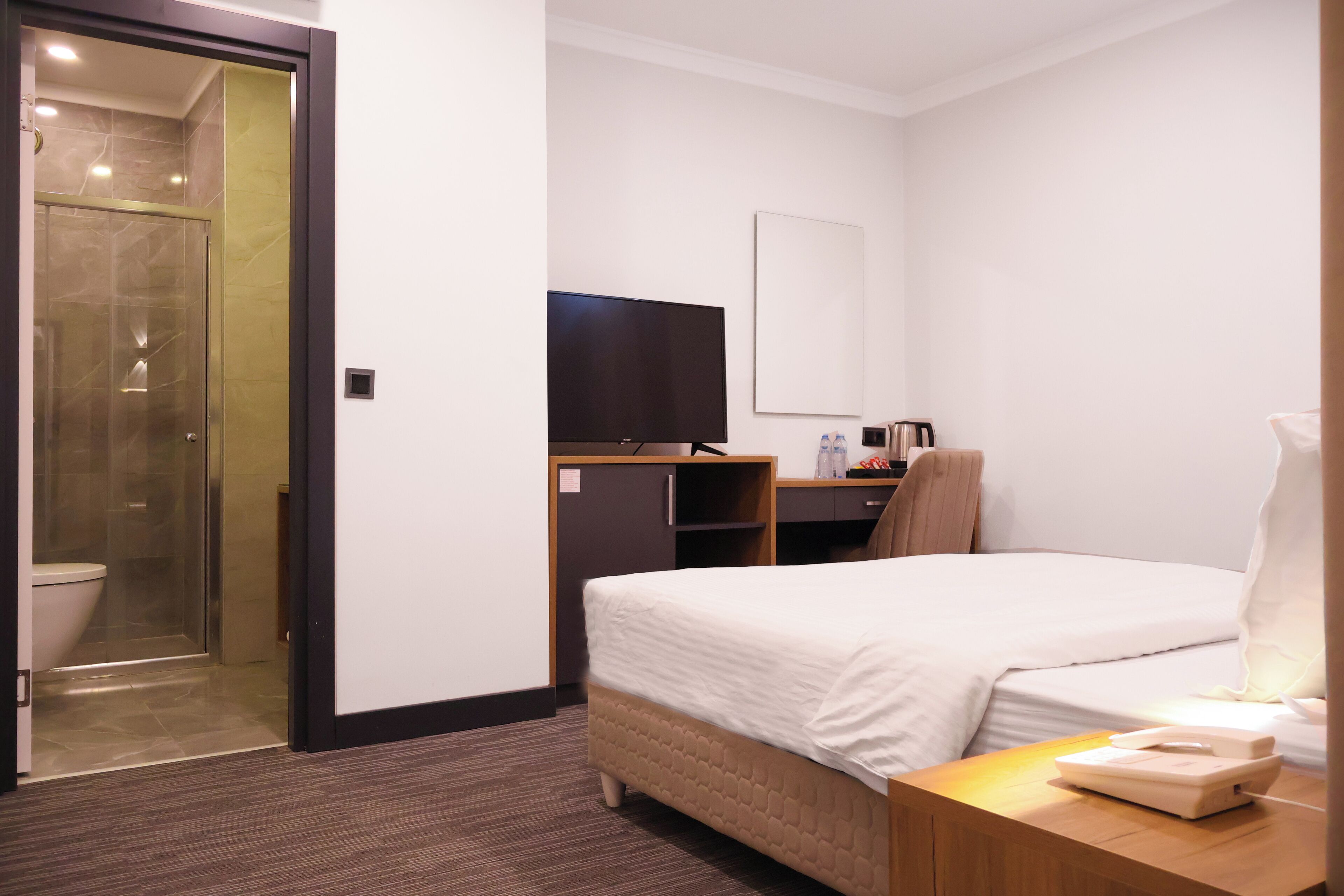 Photo - Home Plus Hotel