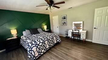 3 dormitoris, escriptori, un bressol de viatge i wifi