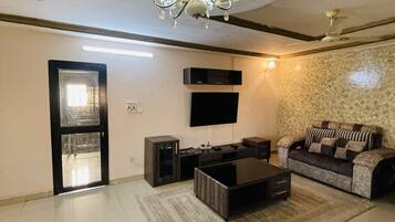 Smart TV, ping pong