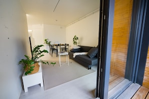 TV - Fantastic three rooms and balcony. Best location in Tampere! (Tampere)