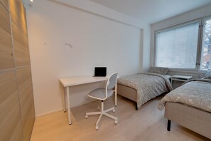 2 dormitorios, tabla de planchar con plancha, wifi y ropa de cama