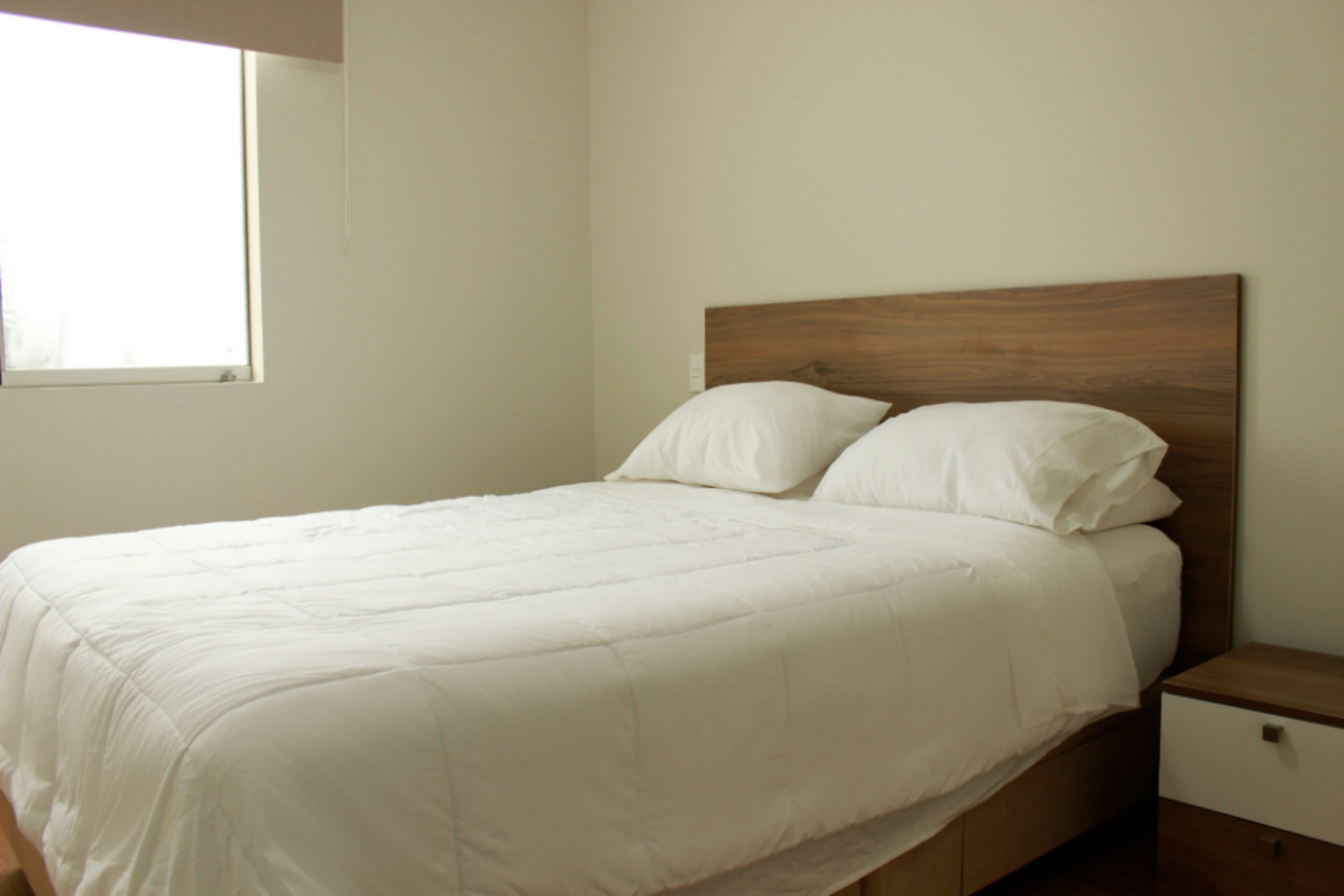 Cozy apartment facing the sea for couples or home office