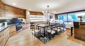 Premium Apartment, 3 Bedrooms | Living area | 166-cm Smart TV with digital channels, TV, books