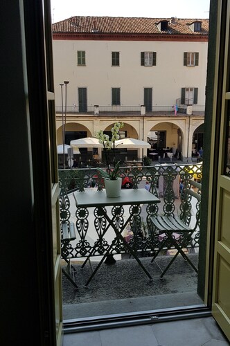 Apartment Pertinace Old Town Alba