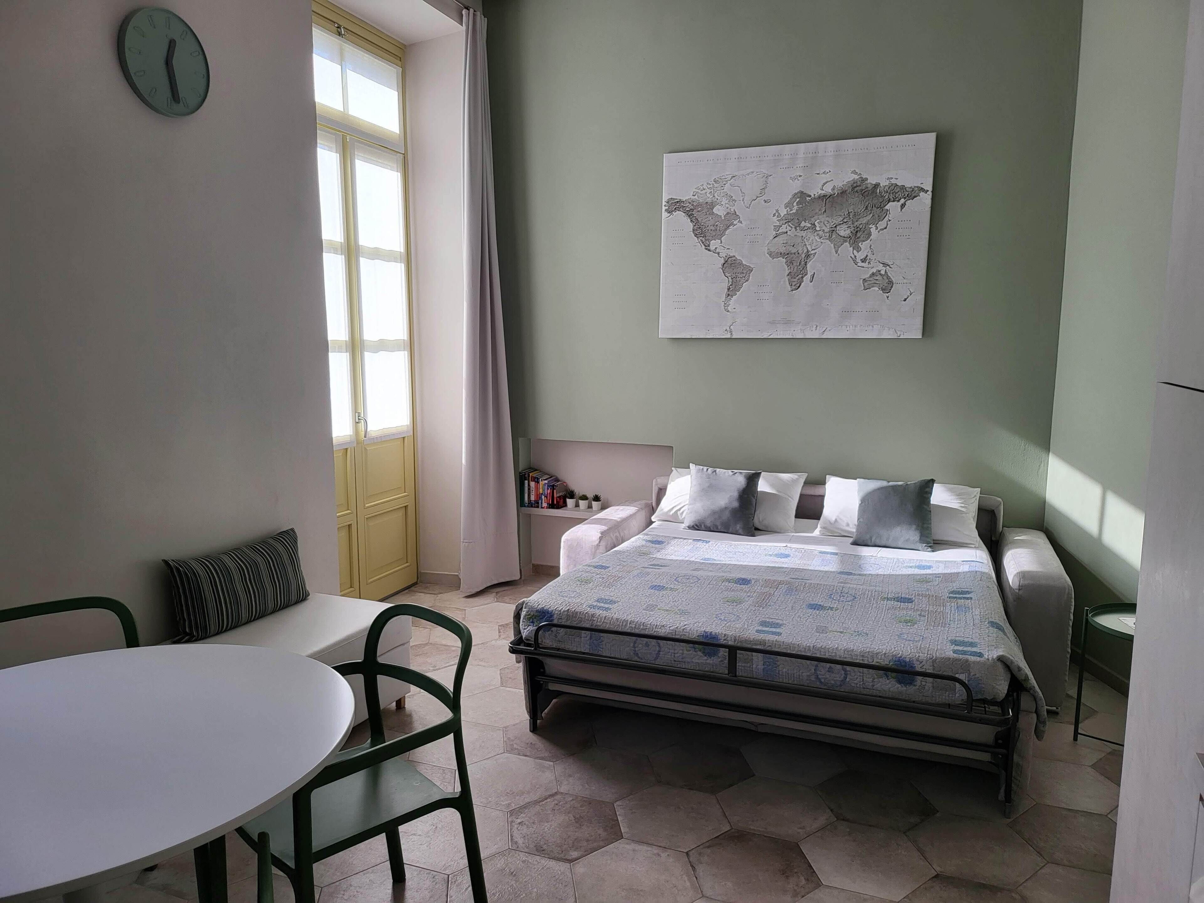 Appartamento Pertinace Centro Storico Alba