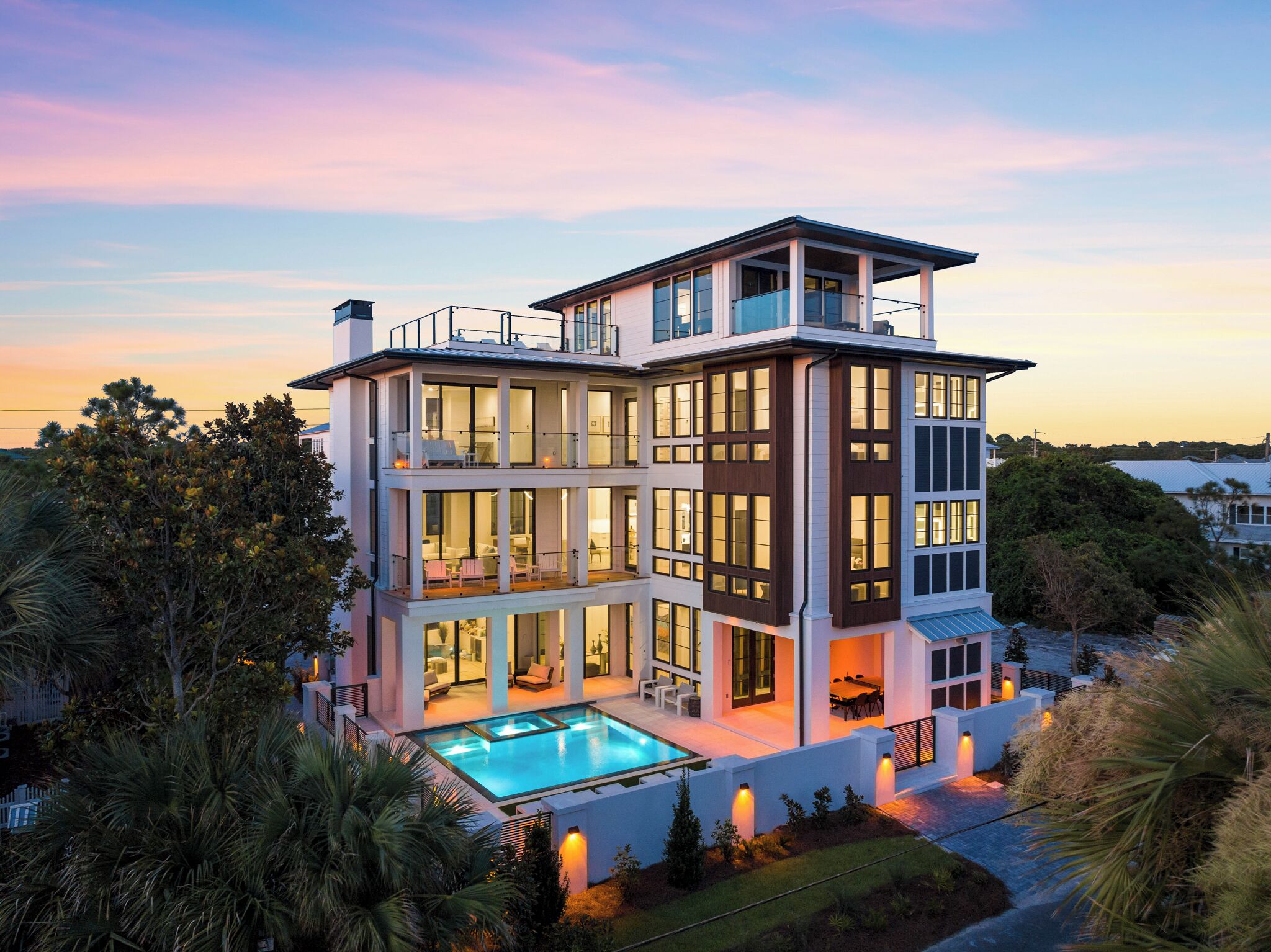 Above & Beyond - Directly on 30A - Outdoor Oasis with Private Pool and Putting G