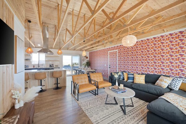 TV, offices