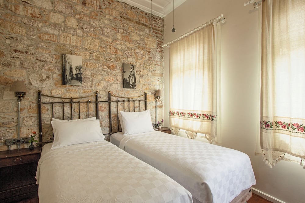 OPUS 1910 OTEL