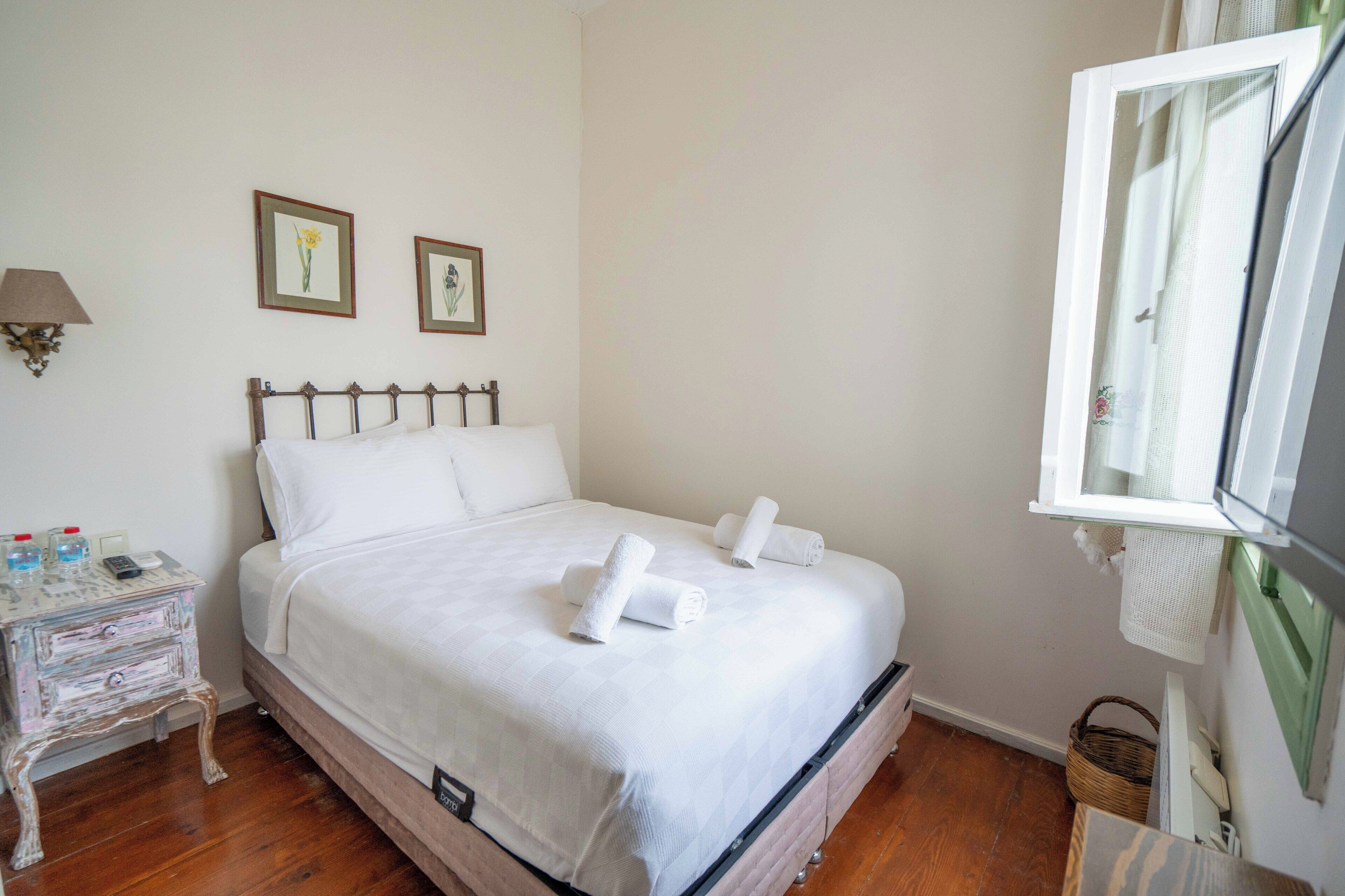 Ropa de cama de alta calidad, wifi gratis y ropa de cama 